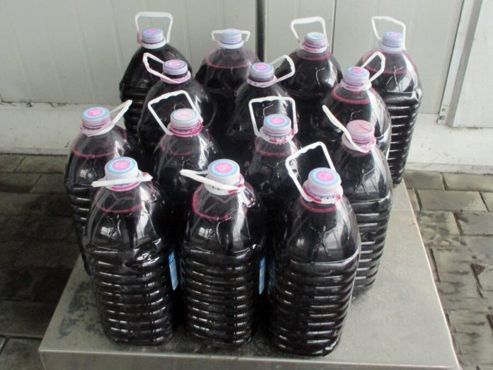 Resident of the Moscow region has tried to bring more than 100 liters of wine from Moldova