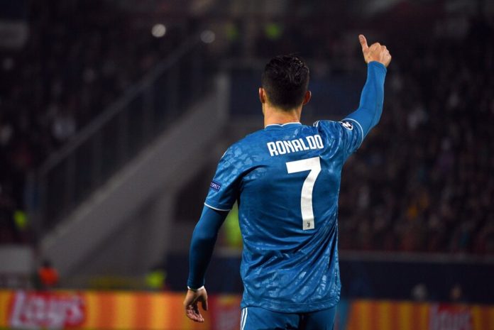 Ronaldo came in third place in the history of the number of goals