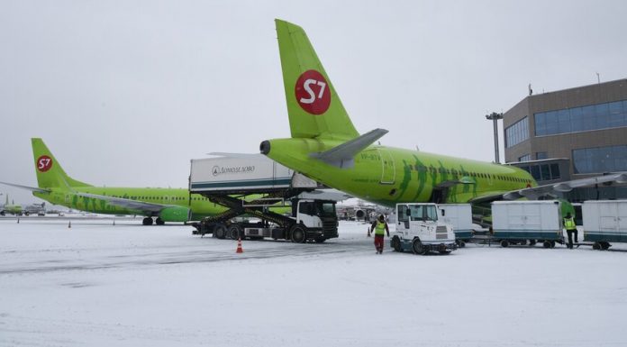 S7 offered to exchange or return tickets on flights from China