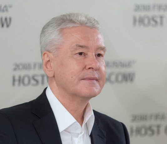 Sobyanin congratulated the 98-year anniversary of the world’s oldest grandmaster Averbakh Sobyanin congratulated the 98-year anniversary of the world's oldest grandmaster Averbakh