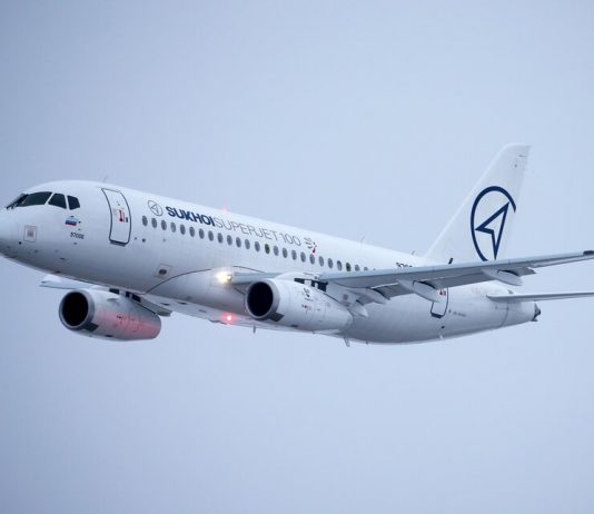 Sukhoi Superjet makes emergency landing in Vnukovo
