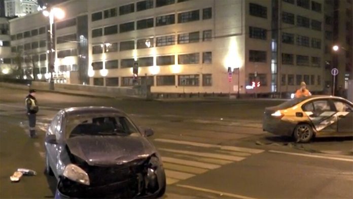 The accident involving a car occurred in the center of Moscow