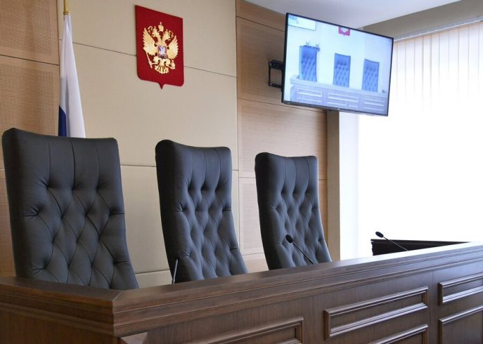 The court arrested the two accused in the arson Nikulinskiy court