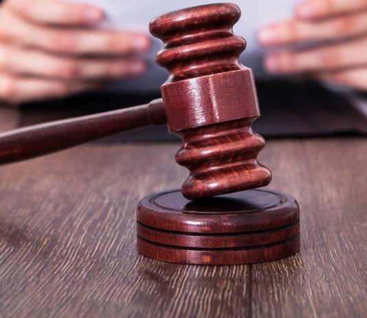 The court in the Hague ordered Russia to pay 50 billion in Yukos case The court in the Hague ordered Russia to pay 50 billion in Yukos case