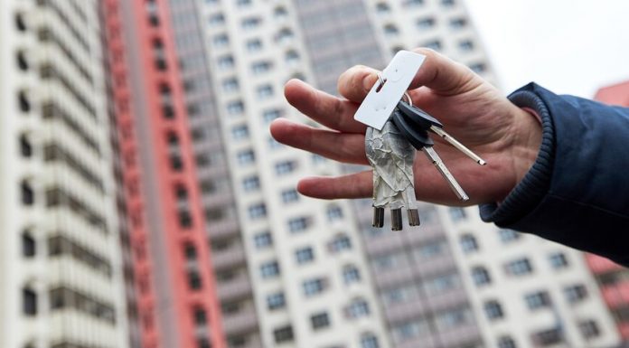 The government instructed to work out reduced payments on the mortgage