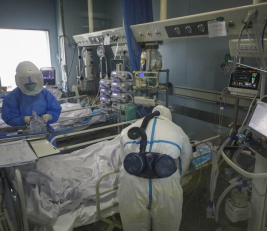 The head physician of the hospital in Wuhan died of coronavirus