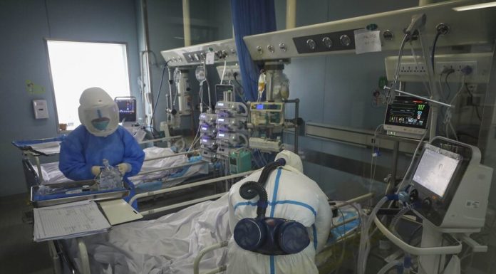 The head physician of the hospital in Wuhan died of coronavirus