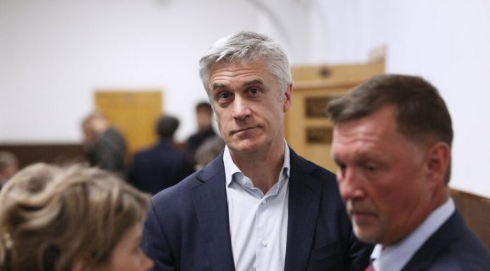 The Moscow city court extended Calvey and Delively house arrest until may 13 The Moscow city court extended Calvey and Delively house arrest until may 13