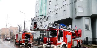 The occupants of the house evacuated in case of fire in the South of Moscow
