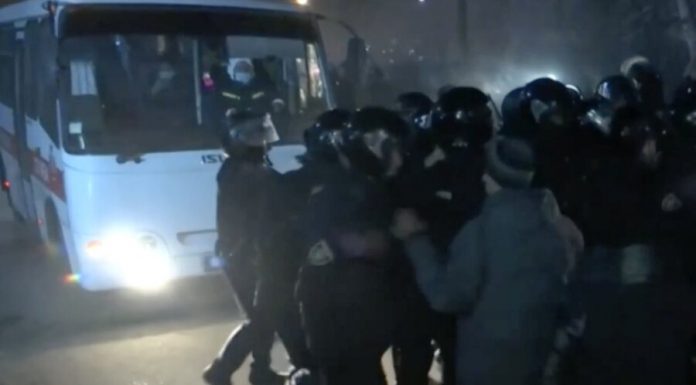 The sanatorium Ukraine clashes of protesters with the police