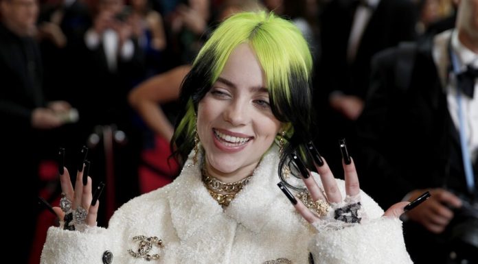 The song Billy Iles for bond after the publication of listen to 3.5 million times The song Billy Iles for bond after the publication of listen to 3.5 million times