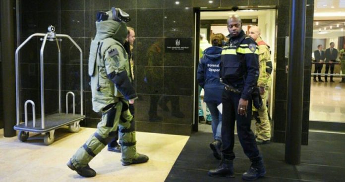 Two explosions occurred in post offices in Amsterdam