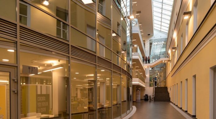 Unknown stole several computers in the HSE building