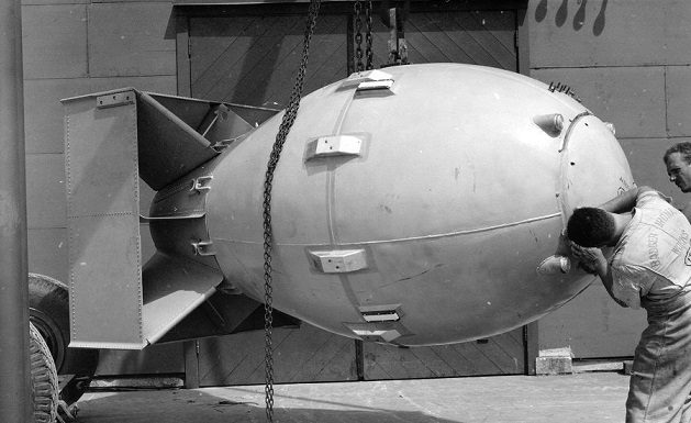 What would happen to the world if the US had the atomic bomb in 1945 What would happen to the world if the US had the atomic bomb in 1945