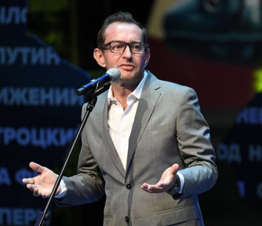 Zipkin and the actor will repeat the program of "the Girl who always laughed last"