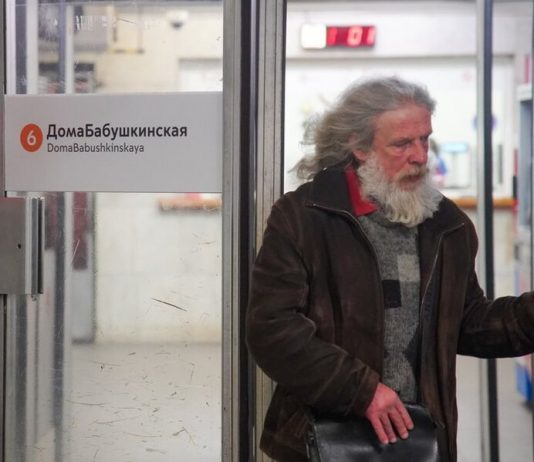 About 6.8 thousand of the capital's pensioners have tried to pass on socketam Sunday