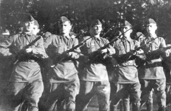 As Podolsk cadets fought against SS Panzer division "Reich"