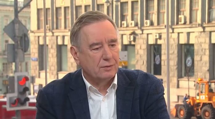 Epidemiologist, Ministry of health announced the imminent peak in Russia by COVID-19 Epidemiologist, Ministry of health announced the imminent peak in Russia by COVID-19