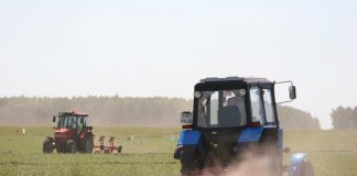 Grudinin on the non-working week for farmers: tractor virus does not transmit