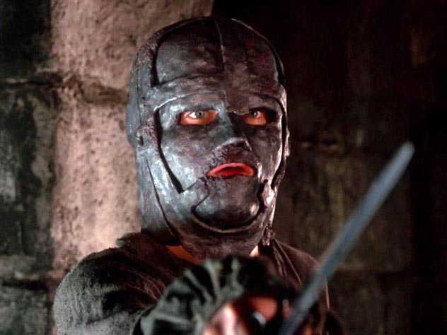Iron mask: who was the secret prisoner in the history