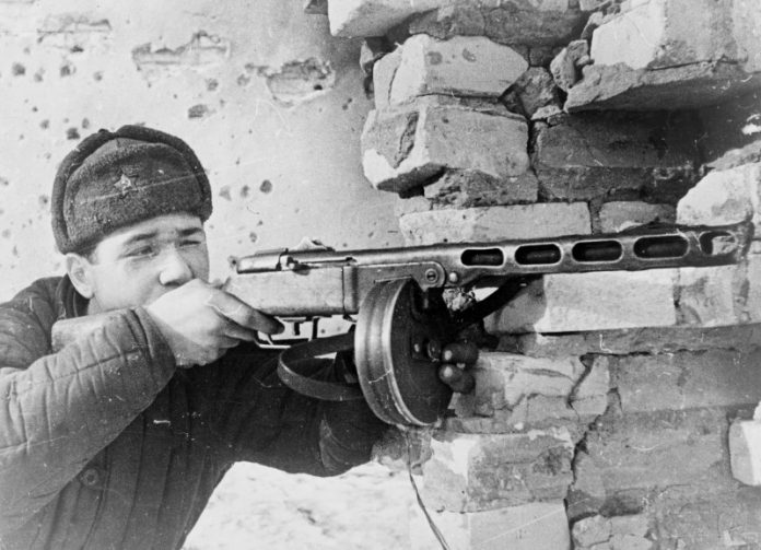 PPSH-41: how to shoot the best Soviet slot-machine of the great Patriotic