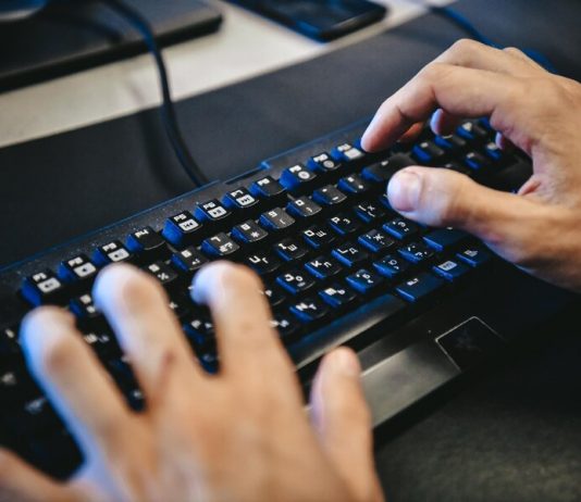 Roskomnadzor announced a partial removal of false information about COVID-19 from YouTube Roskomnadzor announced a partial removal of false information about COVID-19 from YouTube