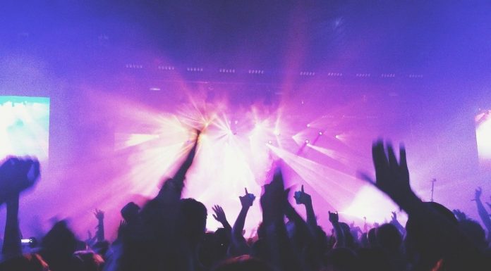 "Sberbank" will broadcast rock concerts and Opera online