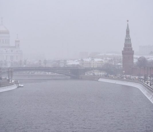 Snow and gusty winds are expected Monday in Moscow Snow and gusty winds are expected Monday in Moscow