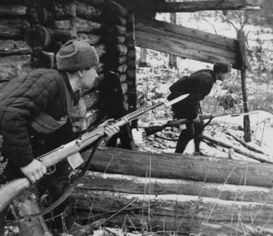 SVT-40: the latest Soviet rifle was worse than pre-revolutionary "mosinki"