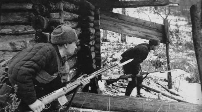 SVT-40: the latest Soviet rifle was worse than pre-revolutionary “mosinki” SVT-40: the latest Soviet rifle was worse than pre-revolutionary "mosinki"