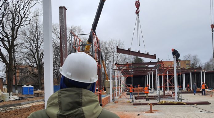 The defense Ministry has organized the construction of infectious centers in three shifts The defense Ministry has organized the construction of infectious centers in three shifts