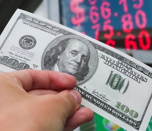 The economy, predicted “horrible future” The economy, predicted "horrible future"