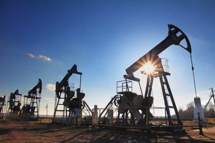 The expert have predicted the fall of oil prices in the next six months