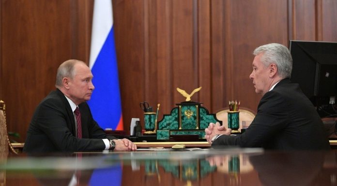 The Kremlin: the mayor agreed to a stricter regime of self-isolation Putin