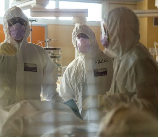 The number of people infected with coronavirus in Italy exceeded 100 thousand people The number of people infected with coronavirus in Italy exceeded 100 thousand people