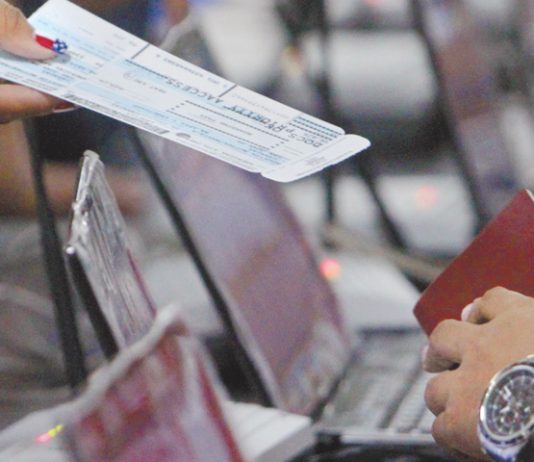 The Russians spoke about the attempts to return the money for tickets