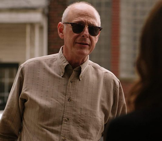 The star of "Crocodile Dundee" mark bloom died of coronavirus