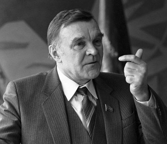 The writer Yuri Bondarev died on 97-m to year of life The writer Yuri Bondarev died on 97-m to year of life