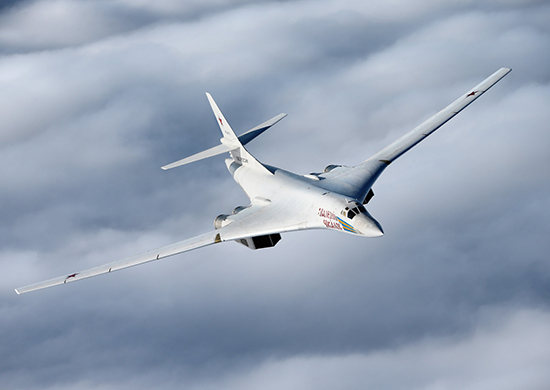 Tu-160: what can the largest bomber in the world
