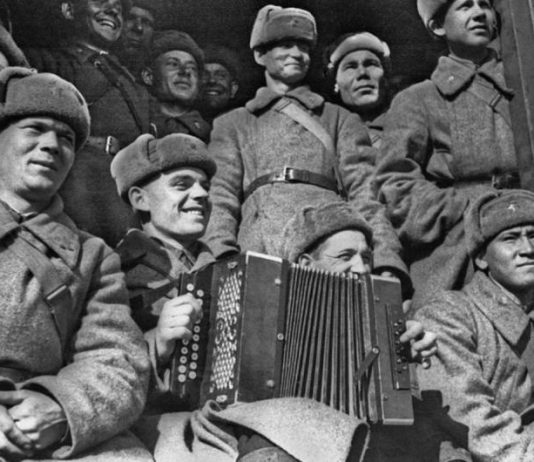 Under which songs are Russian soldiers beat the enemies