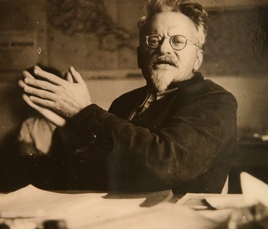 What happened to the children of Leon Trotsky