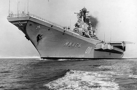 What happened to the Soviet aircraft carriers after the collapse of the Soviet Union