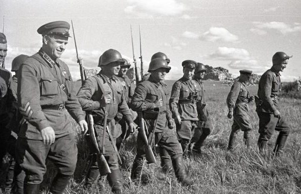 What money the Stalin armed the army before world What money the Stalin armed the army before world