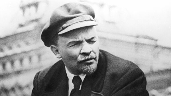 What money unemployed lived Lenin
