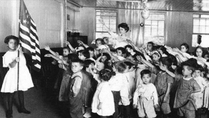 Why children in the United States swore his flag with the Nazi salute