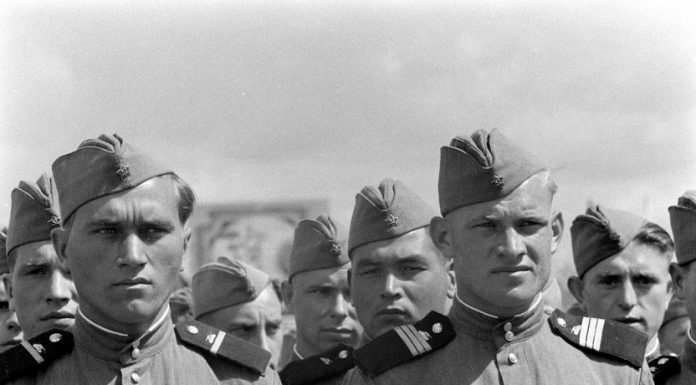 Why Khrushchev was against pogon in the Soviet army