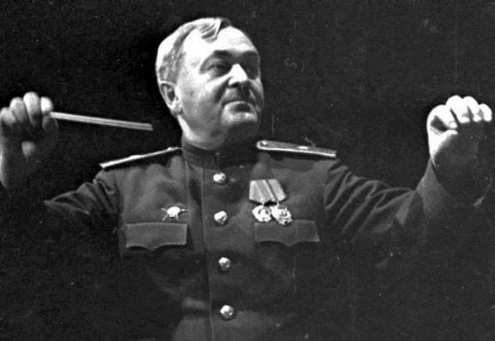 Why Stalin during the war changed the national anthem of the USSR Why Stalin during the war changed the national anthem of the USSR