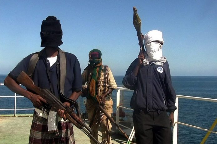 Why the problem with Somali pirates managed to solve only Arab sheiks