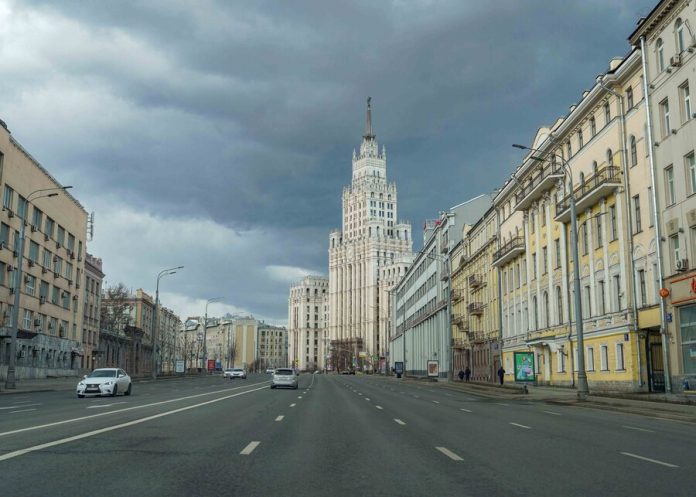 Forecasters said about the preservation of unstable weather in Moscow during the week