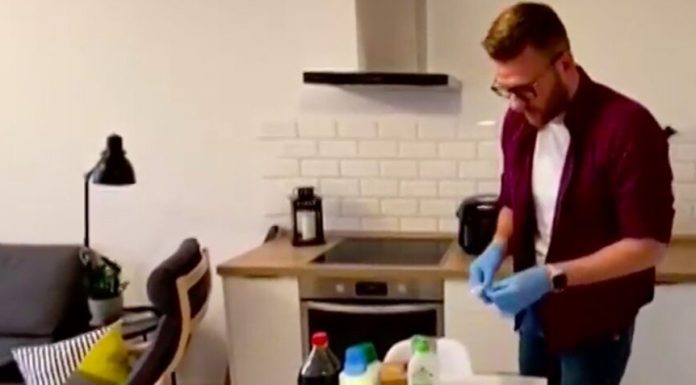 How to disassemble the packages of food in a pandemic coronavirus How to disassemble the packages of food in a pandemic coronavirus